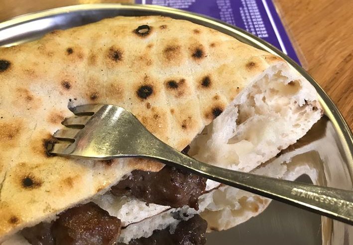 Koliko koštaju ćevapi na Manhattanu: Tiktoker posjetio balkanski restoran i otkrio cijene