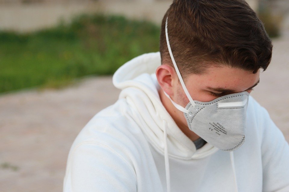 Intenzivno vježbanje sa zaštitnom maskom može biti jako opasno – evo i zašto