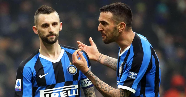 Osam igrača Intera napustilo Italiju uz dozvolu kluba i ljekara