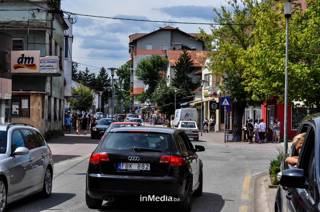 Uskoro u BiH veće kazne za vozače koji voze sporije