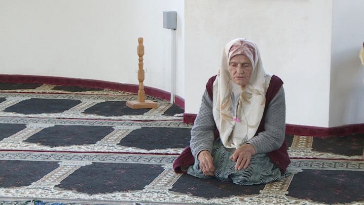 Majka, Šaha Melkić (83) iz Bužima posti mjesec Ramazan od svoje sedme godine