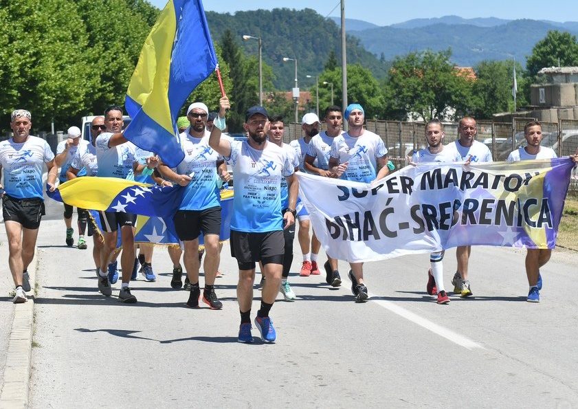 Maratonci iz Bihaća stigli u Srebrenicu: Kada smo trčali kroz RS dobili smo aplauz