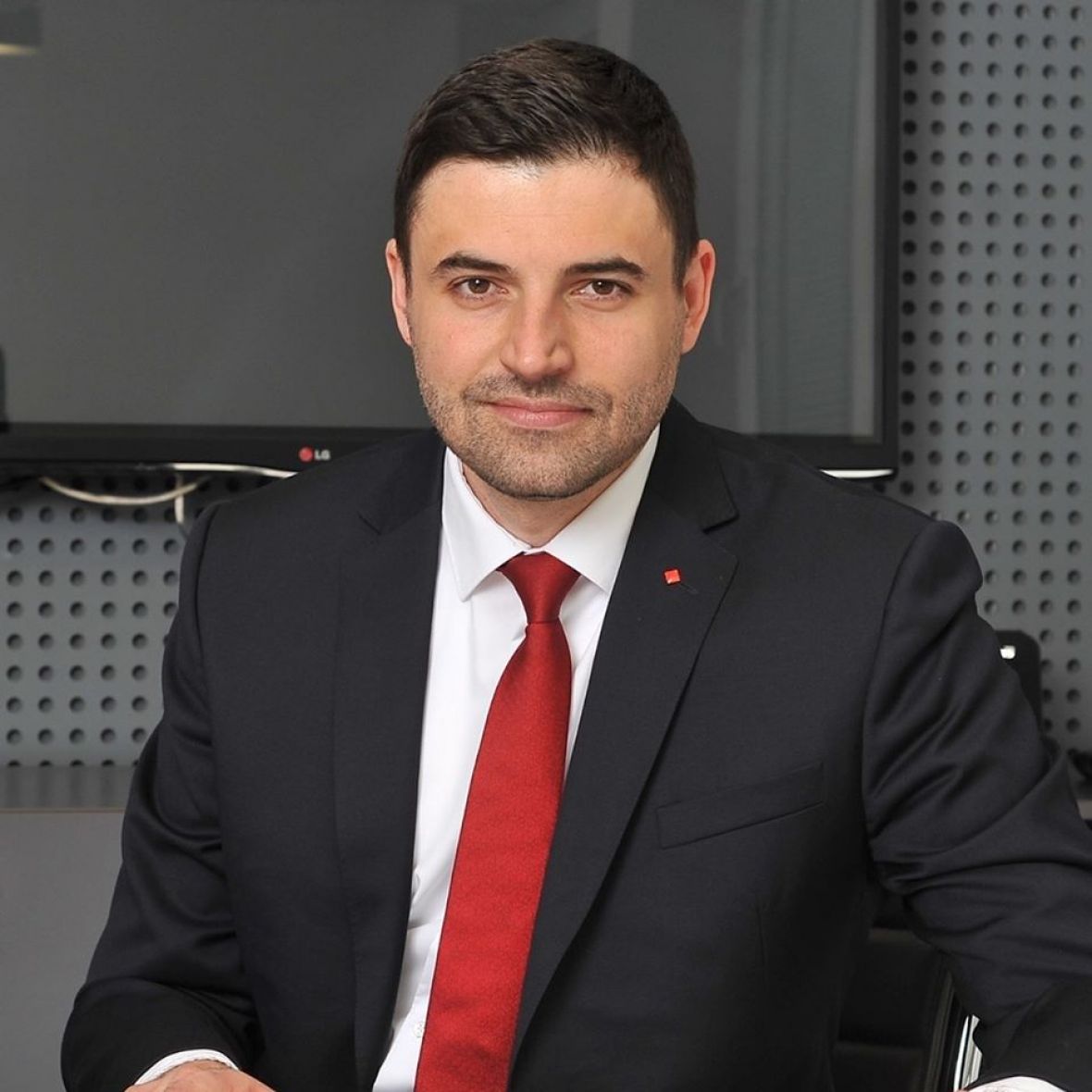 Nakon debakla: Davor Bernardić podnio ostavku na mjesto predsjednika SDP Hrvatske