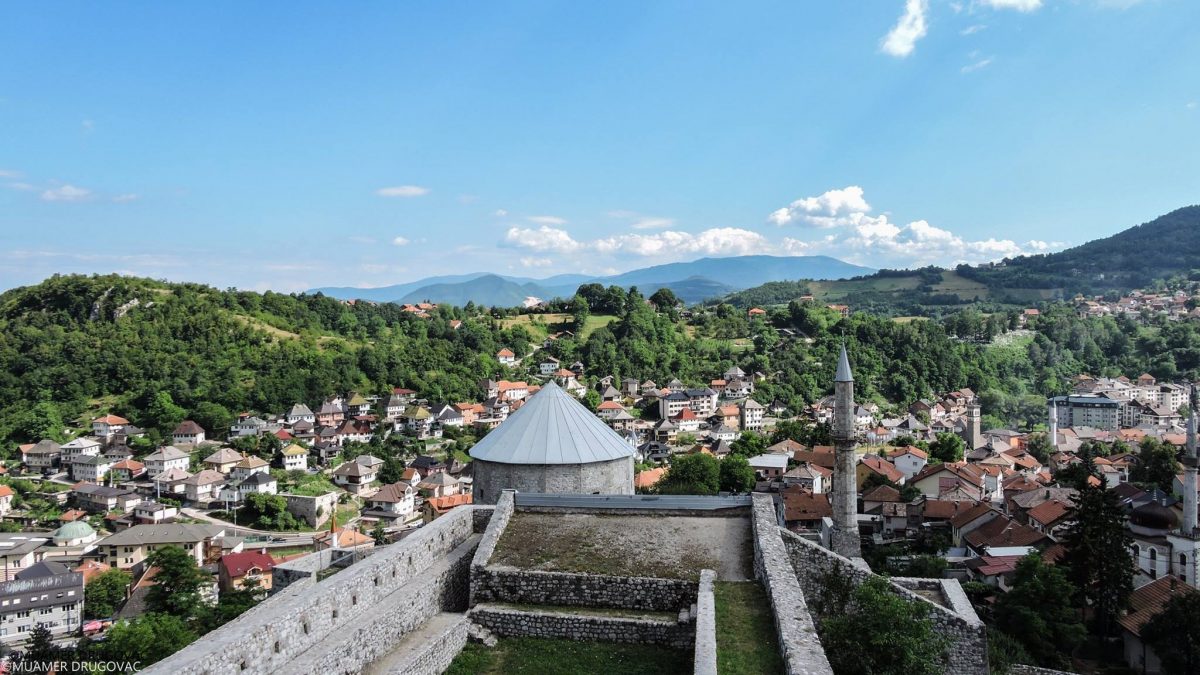 Druga epizoda serijala Tour de BiH: Vezirski grad Travnik i prelijepi Vlašić