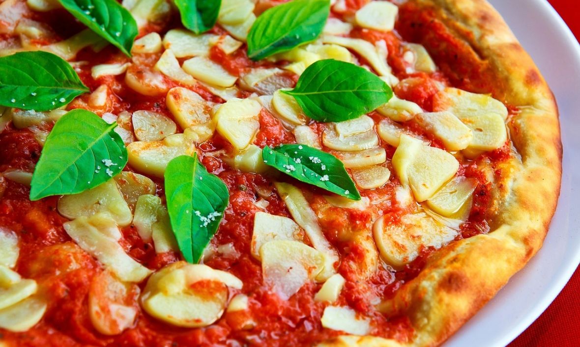 Recept za pizu koju ne treba dugo čekati: Odlična i gotova za 20 minuta