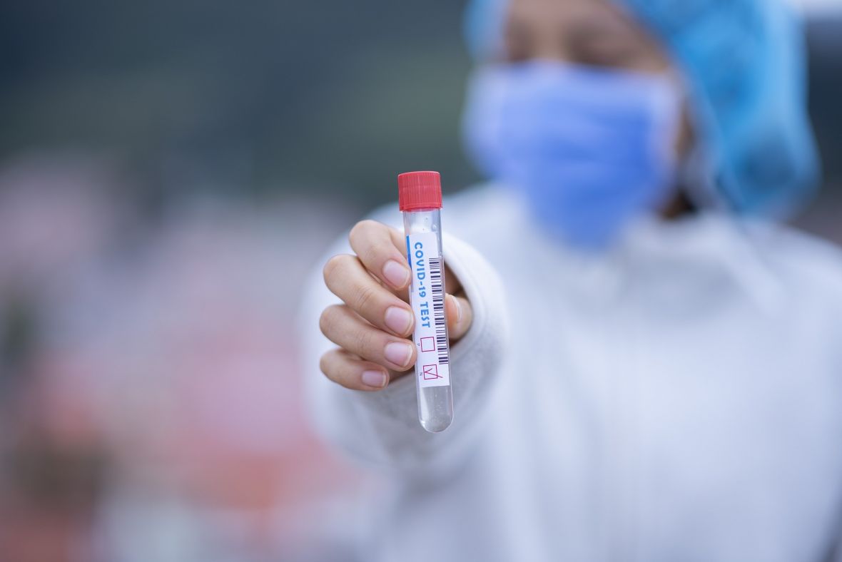 Anketa u susjednoj zemlji: Više od 50 posto doktora će odbiti cijepljenje