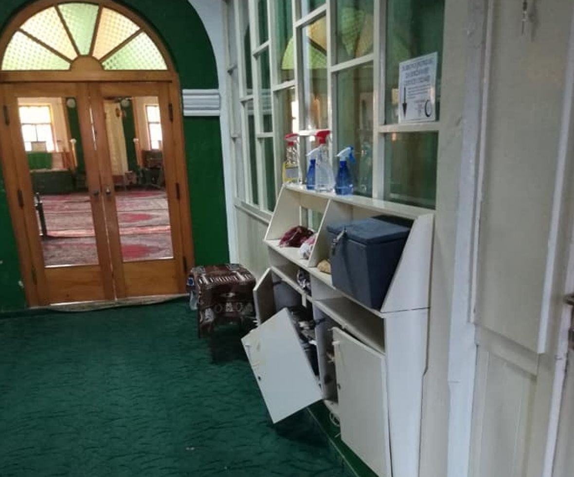 Opljačkana džamija u Cazinu: Ukradeni dobrovoljni prilozi