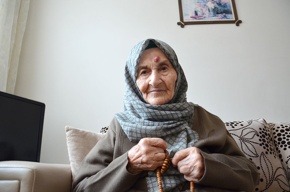 Nana od 105 godina pobijedila koronu: Neka me Allah sačuva goreg iskušenja
