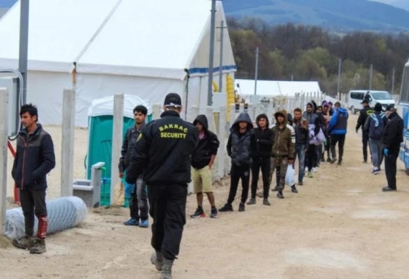 Klub SDA: Migranti nisu u Grčkoj, nego na ulazu u Bihać!