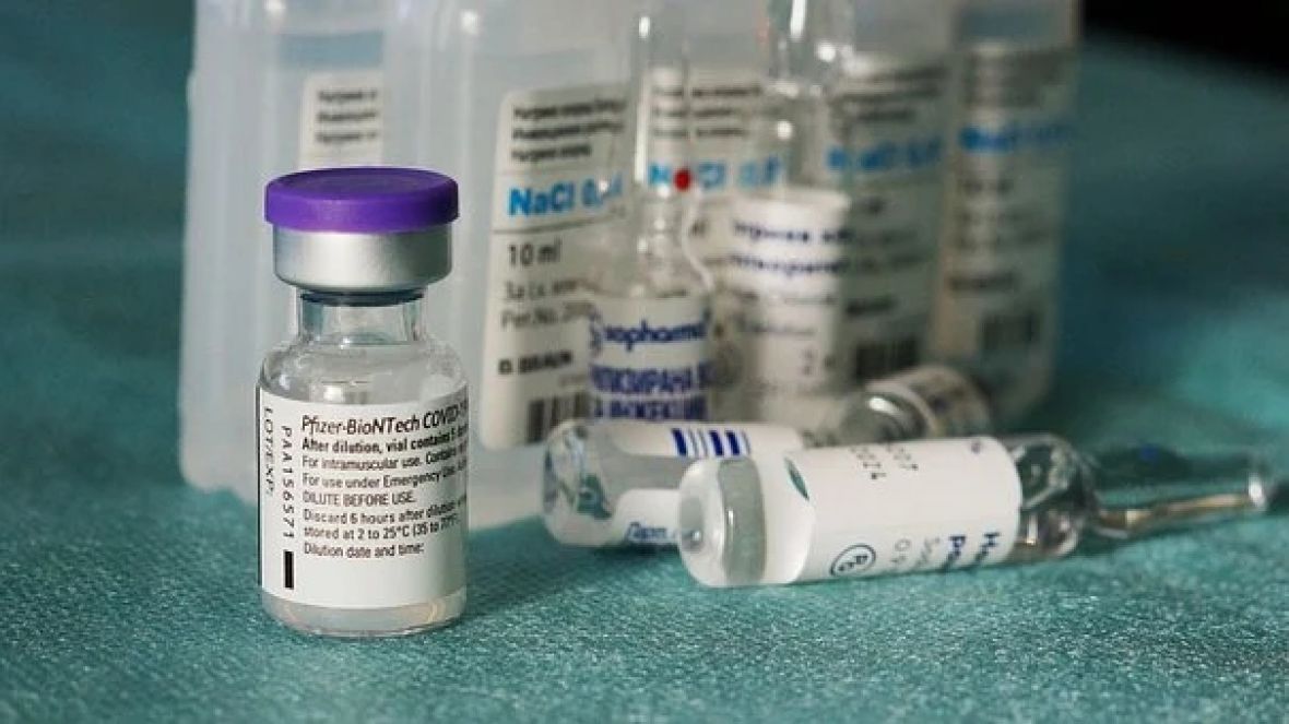 Preko COVAX-a u BiH stiglo još 32.760 doza Pfizerovih vakcina