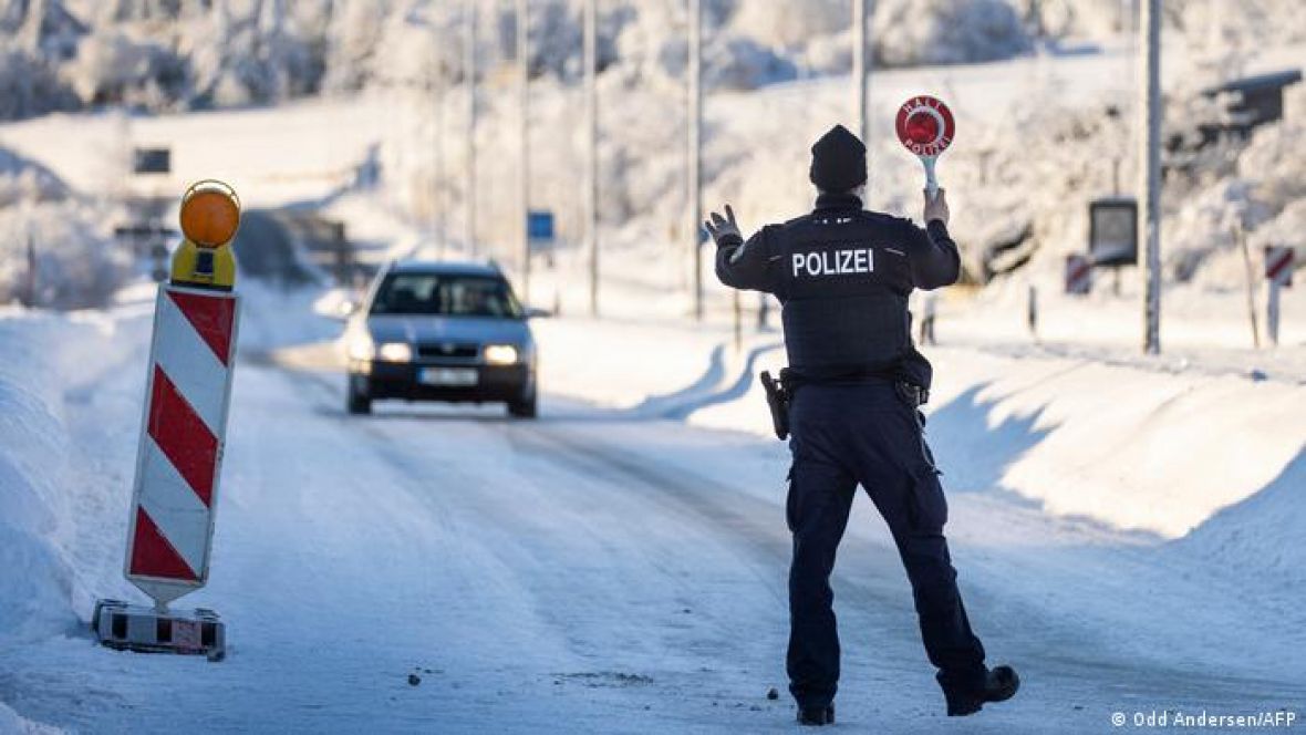 U Njemačkoj i policija na nogama zbog britanskog soja virusa