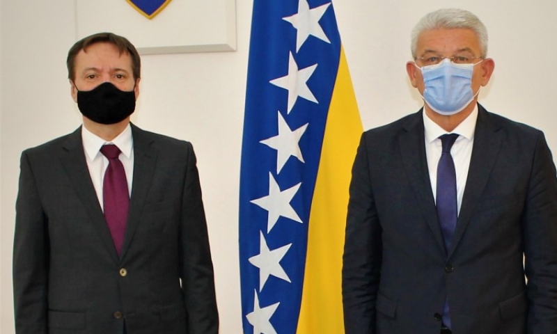 Džaferović i Pacuretu: Evropska i NATO perspektiva BiH važna za sigurnost regije