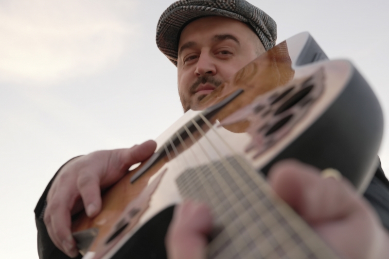 Muzičar Muhammed Karaosman: Pričao sam Eldinu Huseinbegoviću o svom životu, a on je to pretvorio u pjesmu