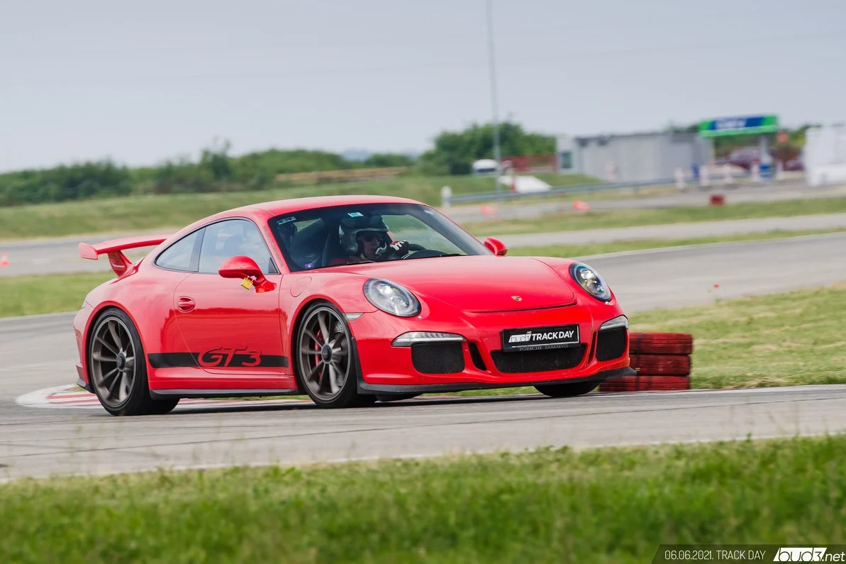 Porsche Club BiH: Zajednička strast prema posebnim automobilima