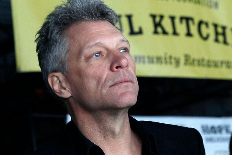 Bon Jovi uprkos bogatstvu od pola milijarde dolara pet dana u sedmici pere suđe u restoranu
