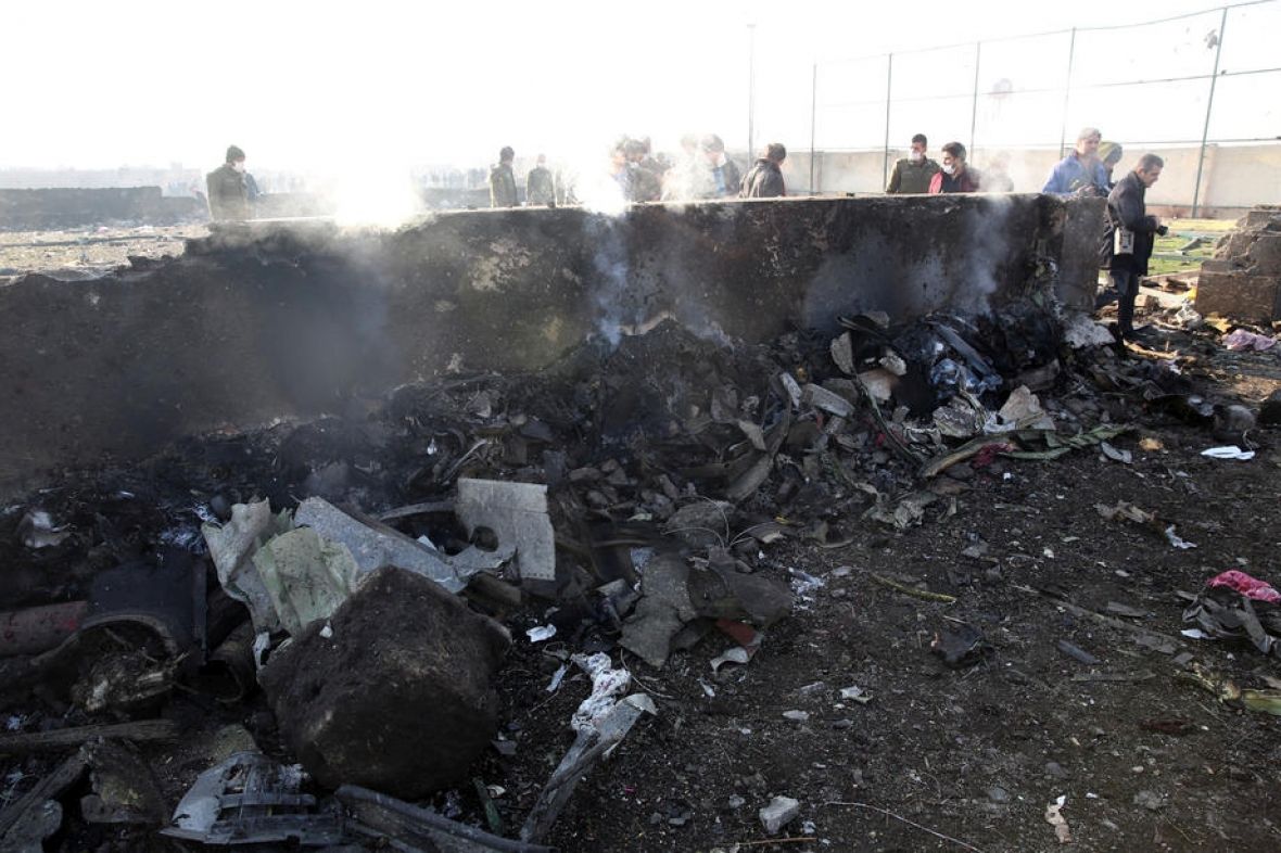 Teška avionska nesreća u Rusiji: Najmanje devet osoba poginulo