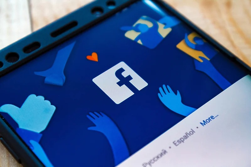 Facebook traži od korisnika da prijave jesu li nedavno bili izloženi ekstremističkom sadržaju