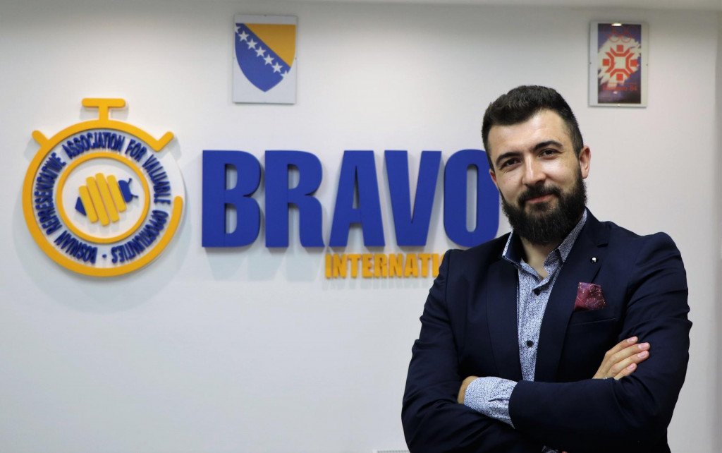 Ismail Šehić, osnivač BRAVO organizacije: Mladi ljudi trebaju raditi za sebe, a ne za druge i sigurnu platu