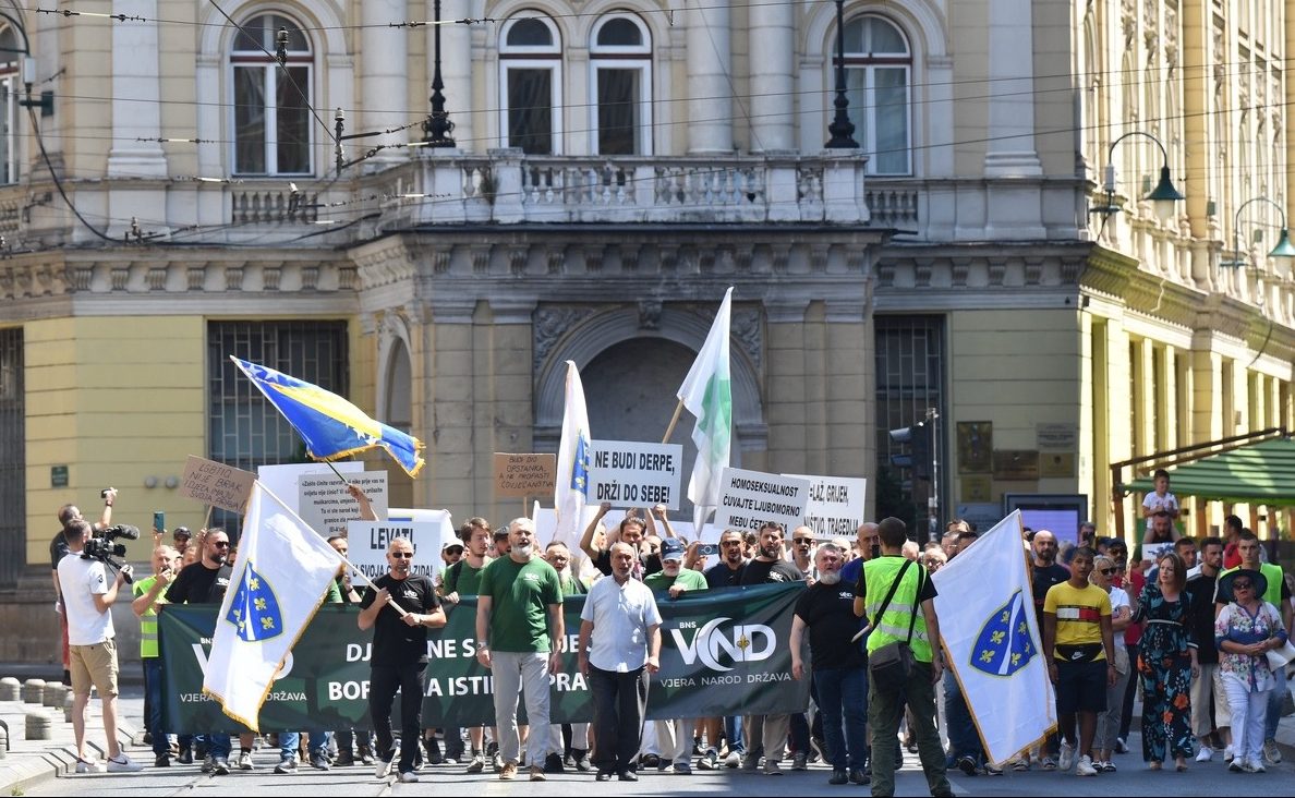 U Sarajevu završen protest protiv Povorke ponosa