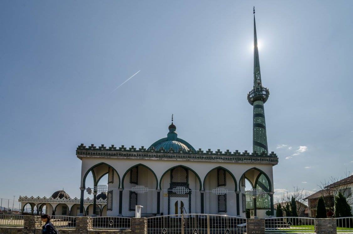 BRAVO Složni mještani  obnavljaju džamiju u Čaplju