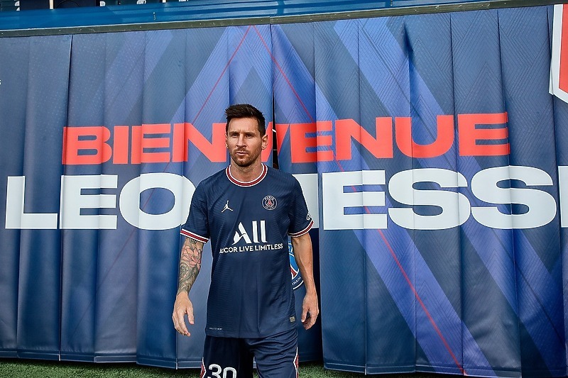 Messi bi mogao debitovati za PSG tek za mjesec, u ugovoru ima posebnu klauzulu