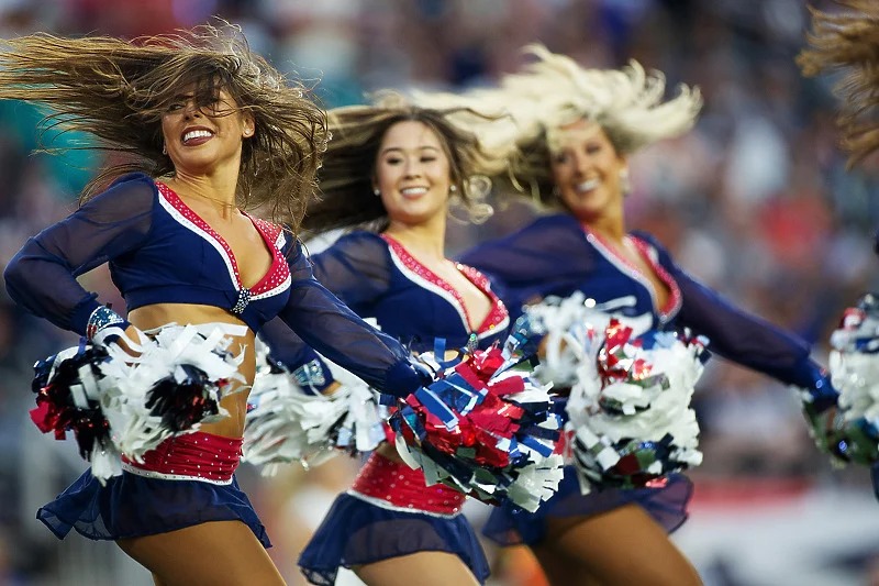 Skandal potresa NFL ligu zbog tajnog snimanja navijačica kako se presvlače