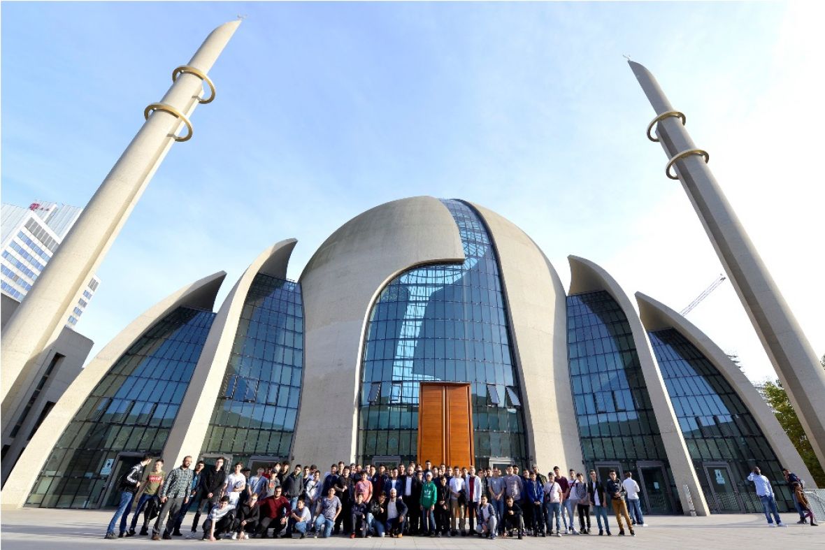Znak poštovanja: Ezani petkom i s najveće njemačke džamije