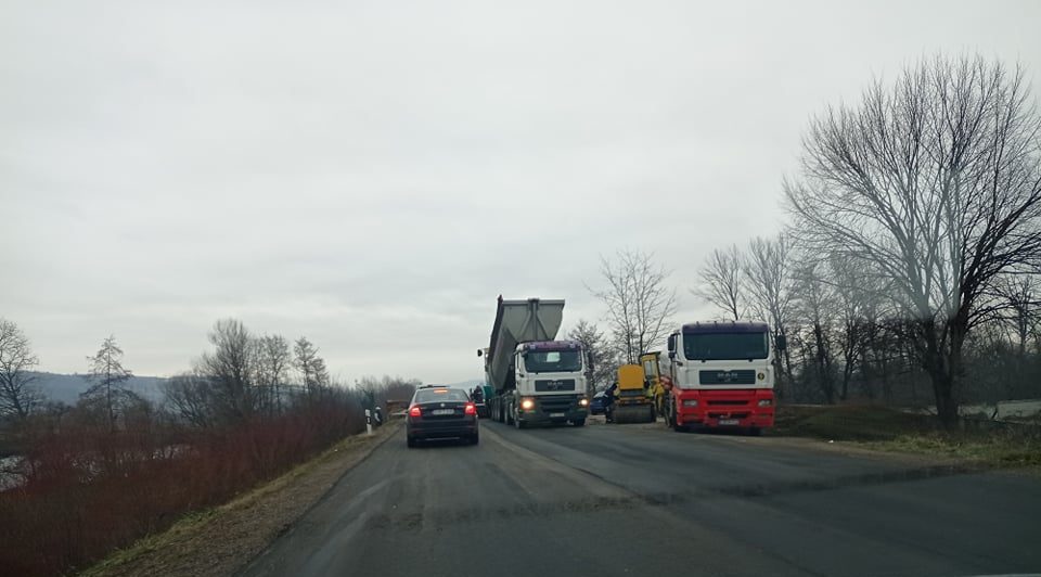 U toku asfaltiranje puta koji spaja Sanski Most i Ključ