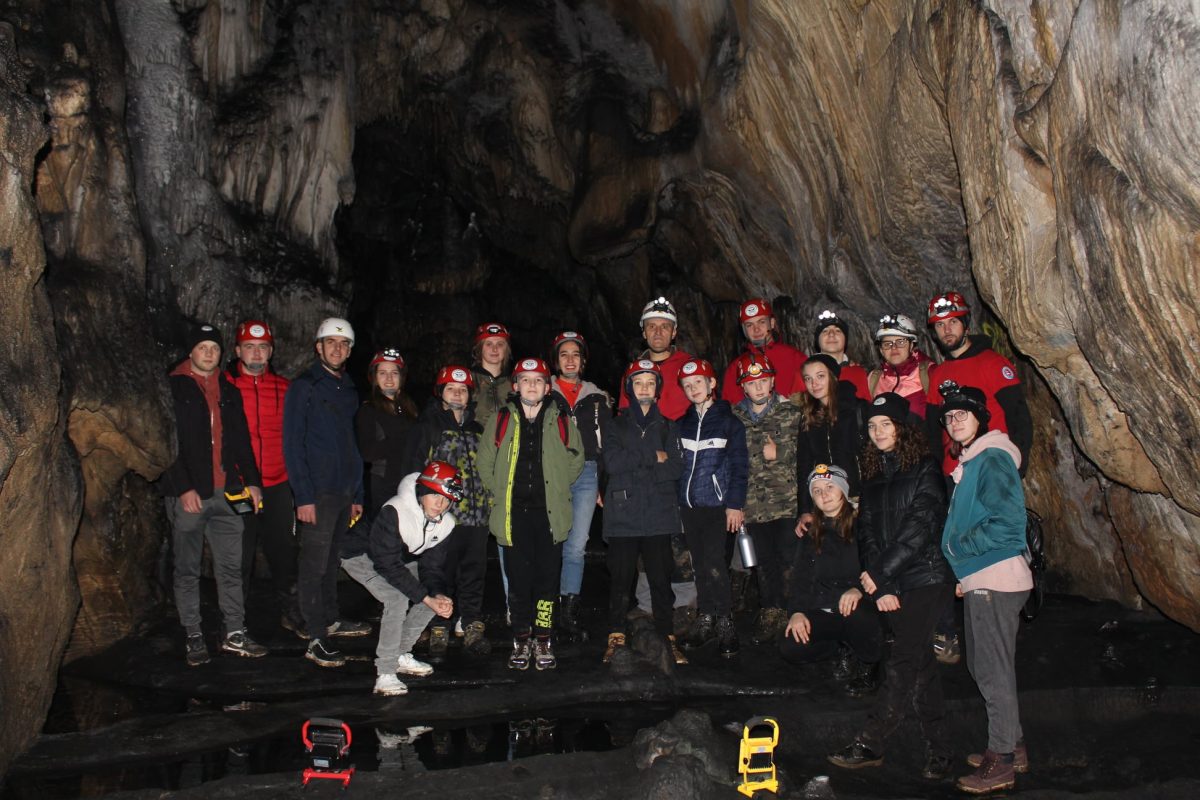 Trening alpinizma na Hrustovačkoj pećini