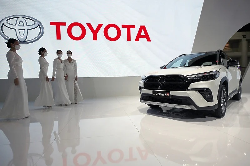 Toyota će prvi put od GM-a preuzeti prvo mjesto u prodaji automobila u SAD-u