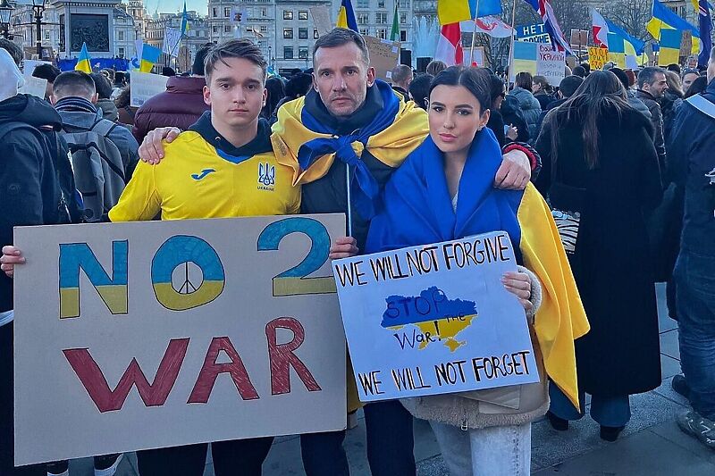 Ševčenko s djecom na ulicama Londona protestovao protiv rata u Ukrajini