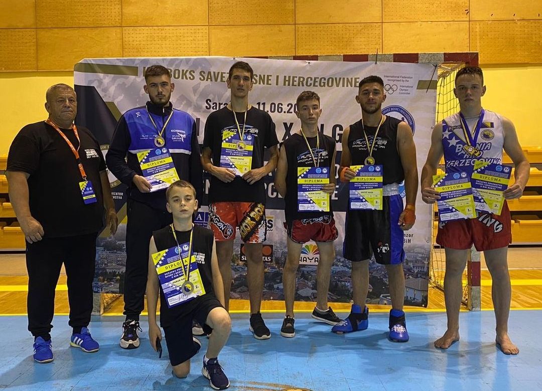 BRAVO Šest takmičara kickboxing kluba „Galaja“ na Svjetskom prvenstvu