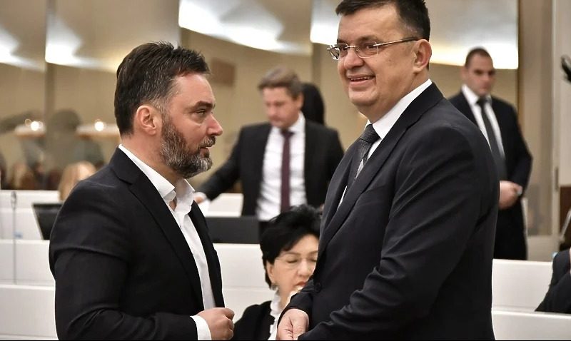 Tegeltija, Košarac, Mitrović i Lučić odbili proglasiti 11. juli Danom žalosti u BiH