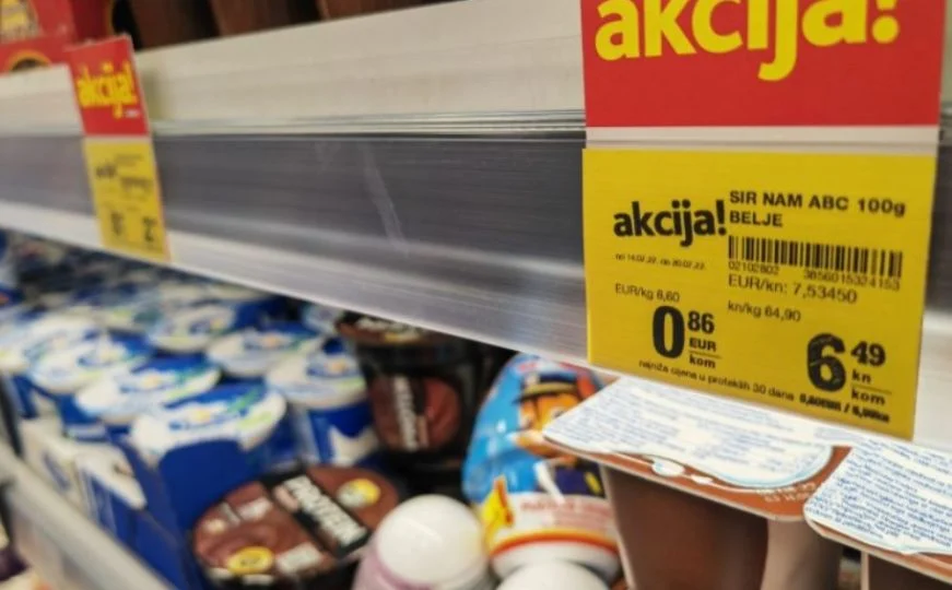 U Hrvatskoj u centrima cijene u eurima: “Kupac natrpao kolica sladoledom misleći da je na akciji”