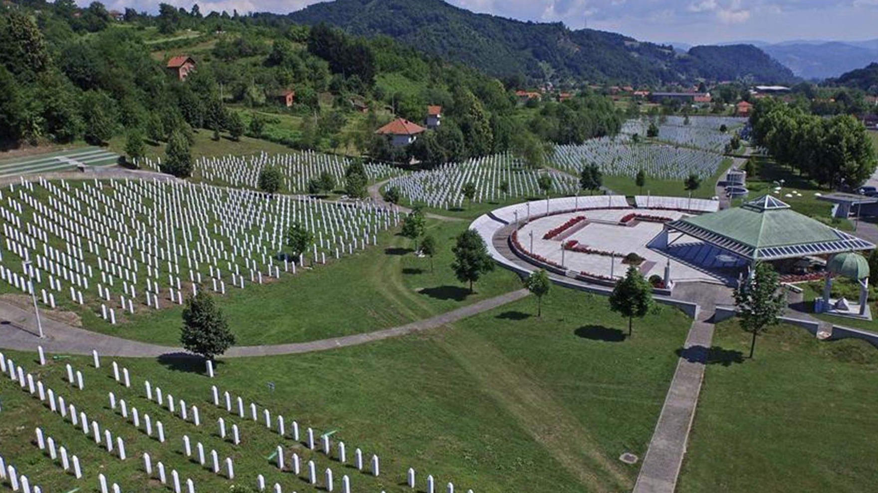 U selima Srebrenice pamte Mensura i Salku čije su kosti zazidane u Brčkom