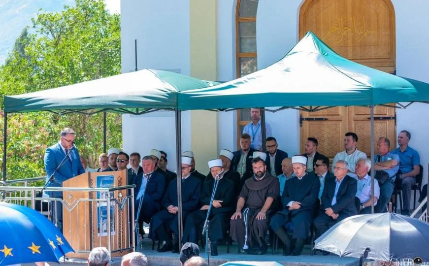 Kako su muslimani i katolici zajedno izgradili crkvu, pa džamiju: Ovo je naša BiH!