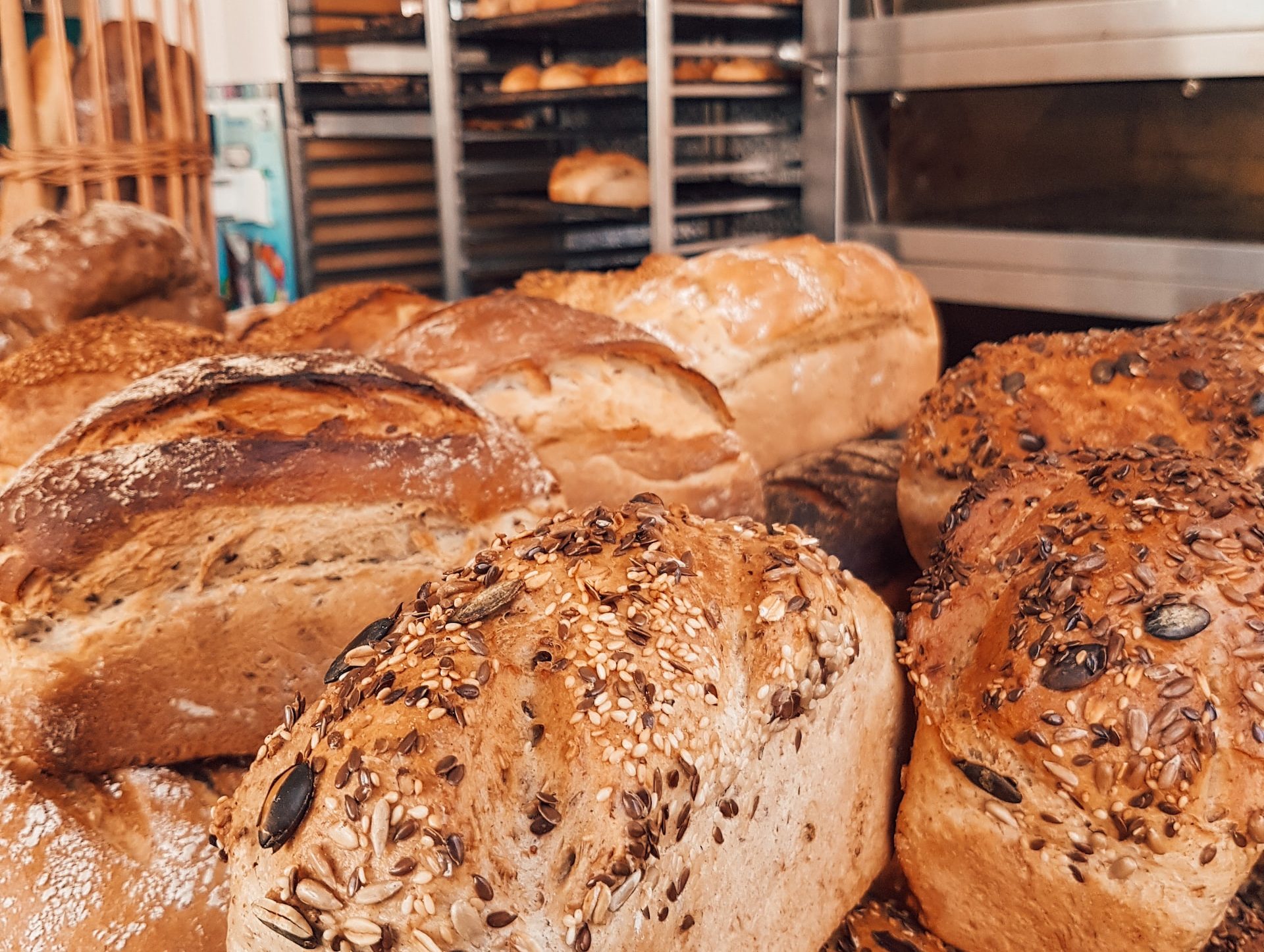 Od danas kruh skuplji za 20 feninga, pekari sumnjaju da će rast cijena tu i stati