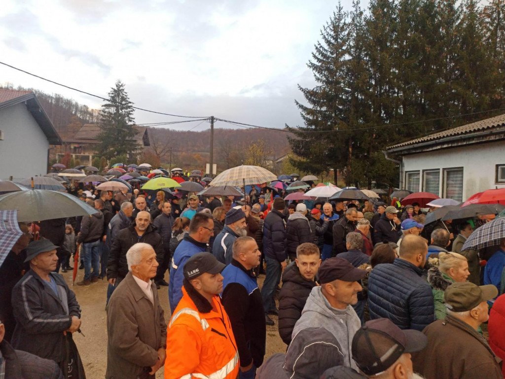 Sa protesta u Gornjem Kamengradu: “Da se nismo pobunili…”