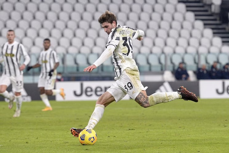 Doskorašnji igrač Juventusa upleten u veliki skandal, osuđen je zbog grupnog silovanja