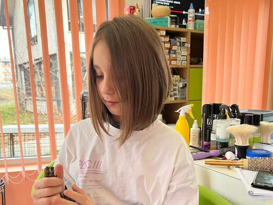 Mlada Sanjanka donirala kosu djeci oboljeloj od raka