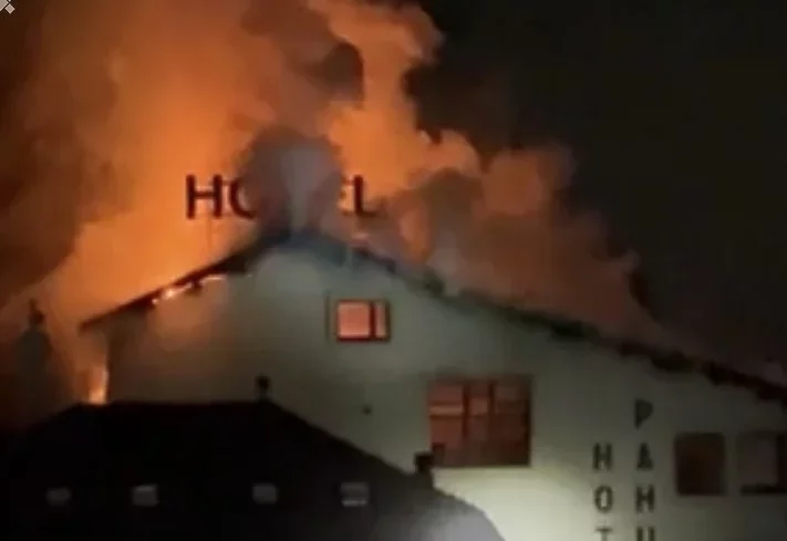 Višemilionska šteta na Hotelu Pahuljica nakon sinoćnjeg požara