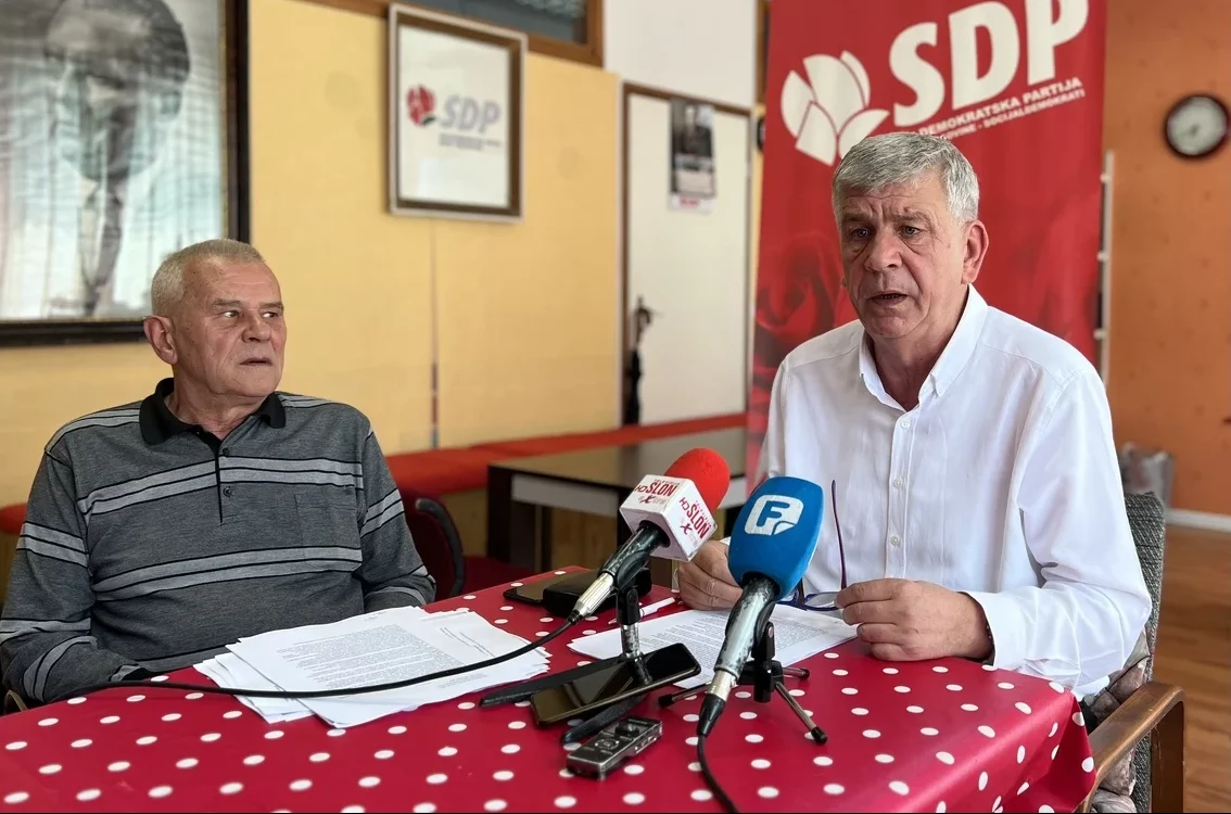 Raspad SDP-a u Banovićima, kažu da bi pala Vlada FBiH da Nikšić nije dao rudnik Kukiću