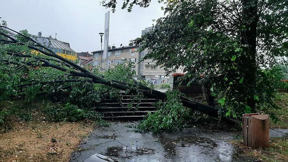 Europski centar za prognoziranje oluja: Upaljen najveći stepen upozorenja za Bosnu i Hercegovinu