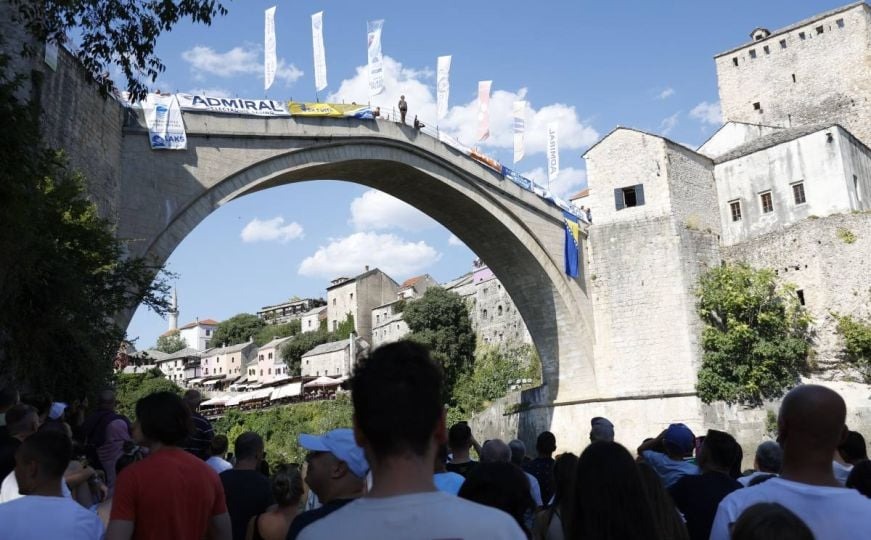 Ugledni Lonely Planet uvrstio Mostar među top 10 gradova za posjetiti u 2024. godini