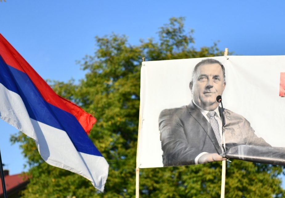 Dodik ponosan na proteste: Postoji granica, a ne administrativna linija 