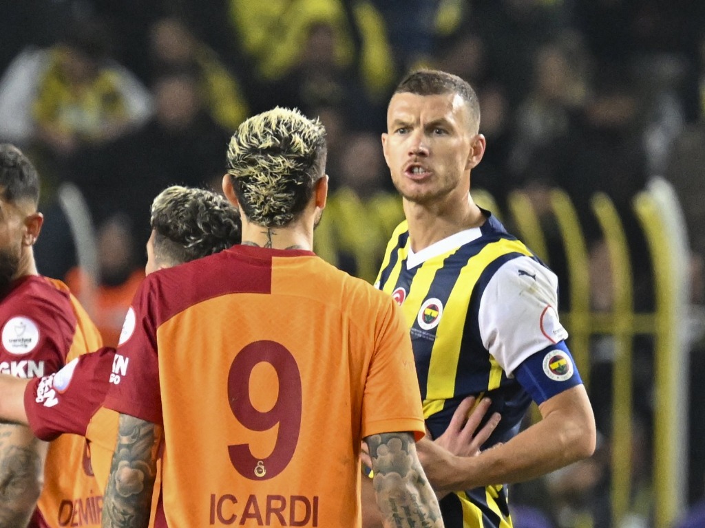 Edin Džeko pred vratima Saudijske Arabije: Hoće li napustiti Fenerbahçe?
