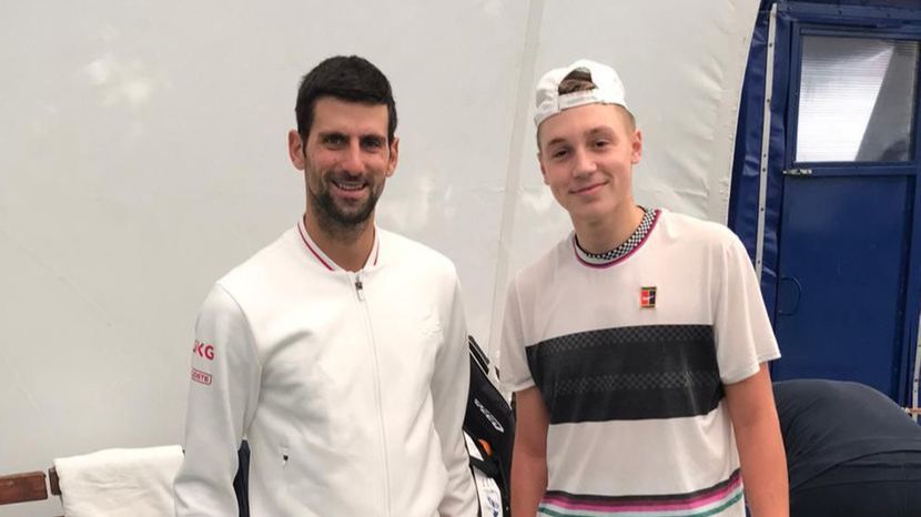 Evo kako je Novak Đoković pomogao Hamadu Međedoviću da postane najbolji mladi teniser svijeta