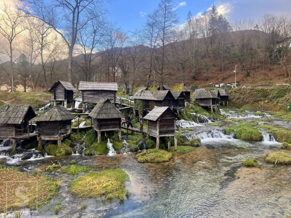 Ljepote naše Bosne: Mlinčići kod Jajca stari su više od 400 godina – pravi mali raj na zemlji