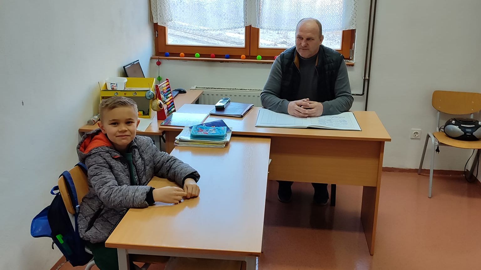 Samir Kopić, koji u razredu ima jednog učenika: Cijelu učionicu dijelimo samo Mahir i ja